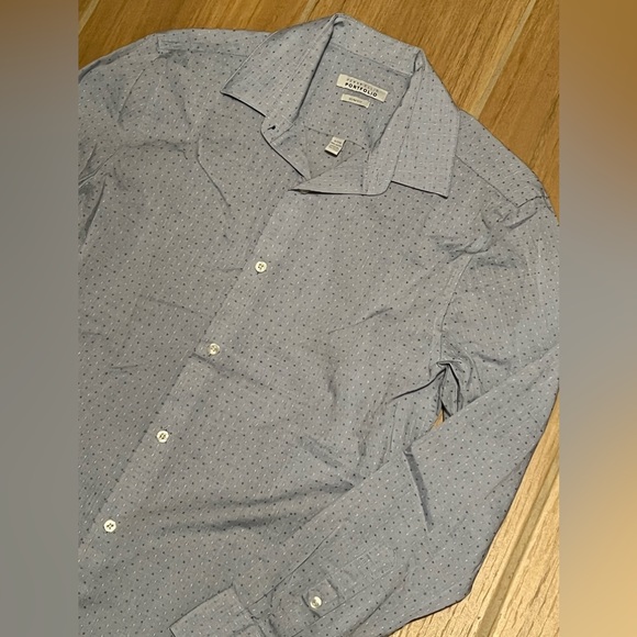 Perry Ellis Men’s Dress Shirt - Picture 2 of 2